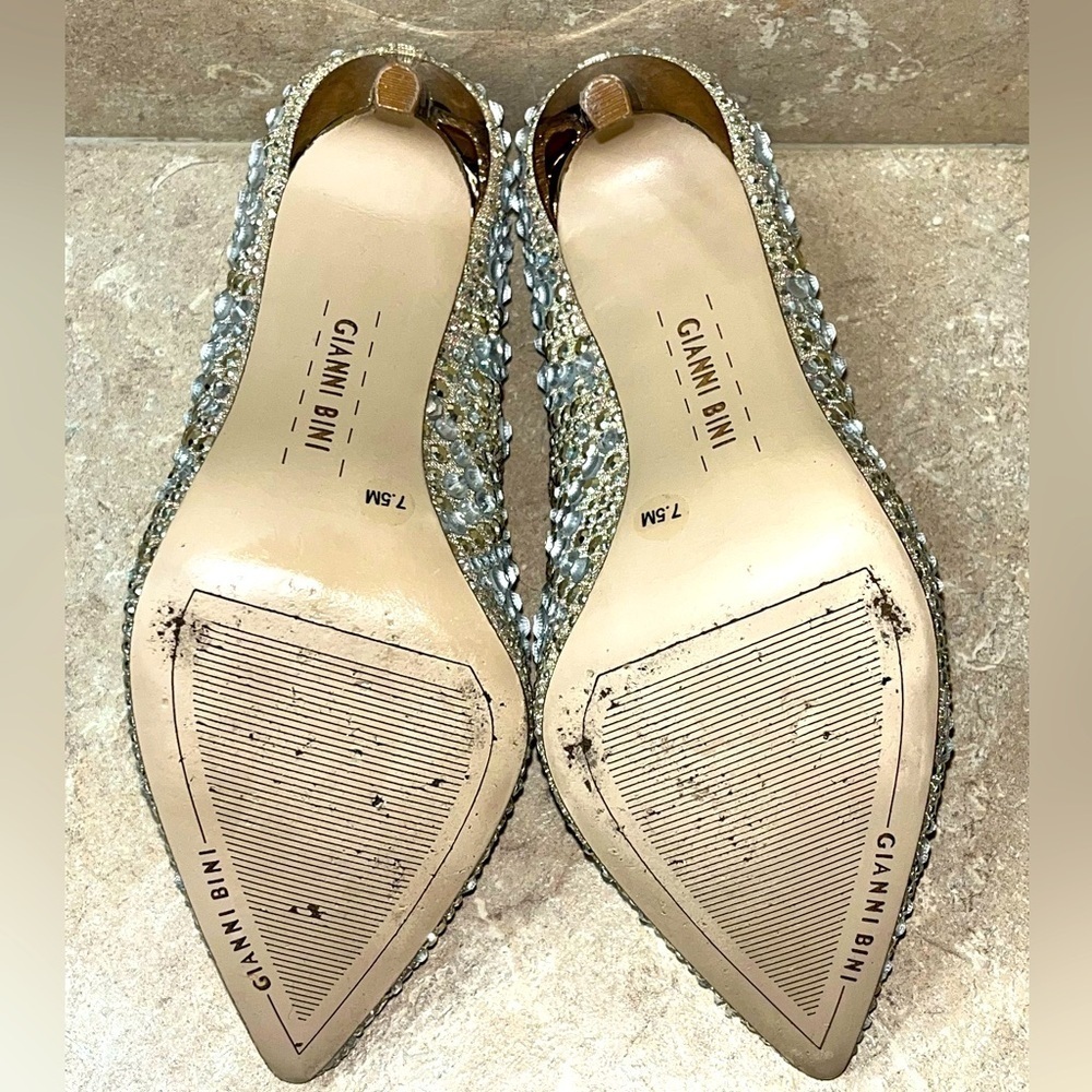 Gianni Bini Zebbi Jeweled Pointed Toe Stiletto Bridal Heels, Size 7.5M - Picture 12 of 14